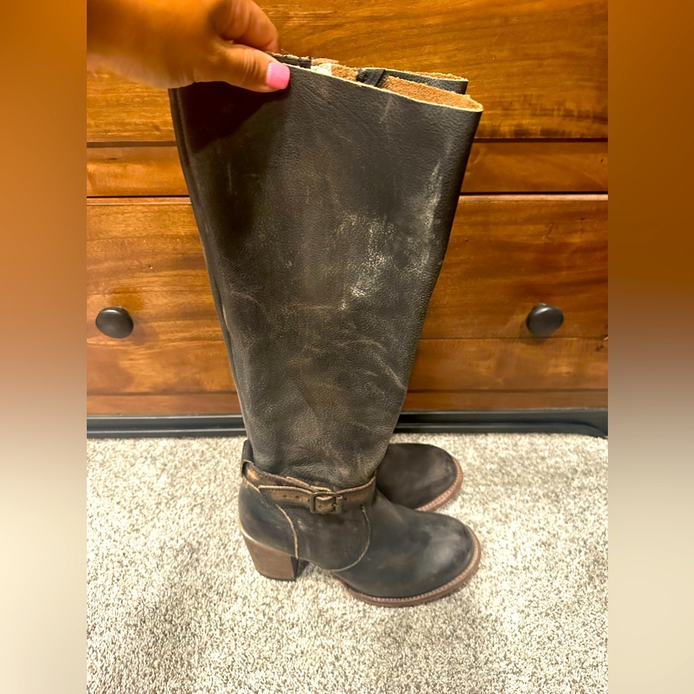 Freebird Boots size 9